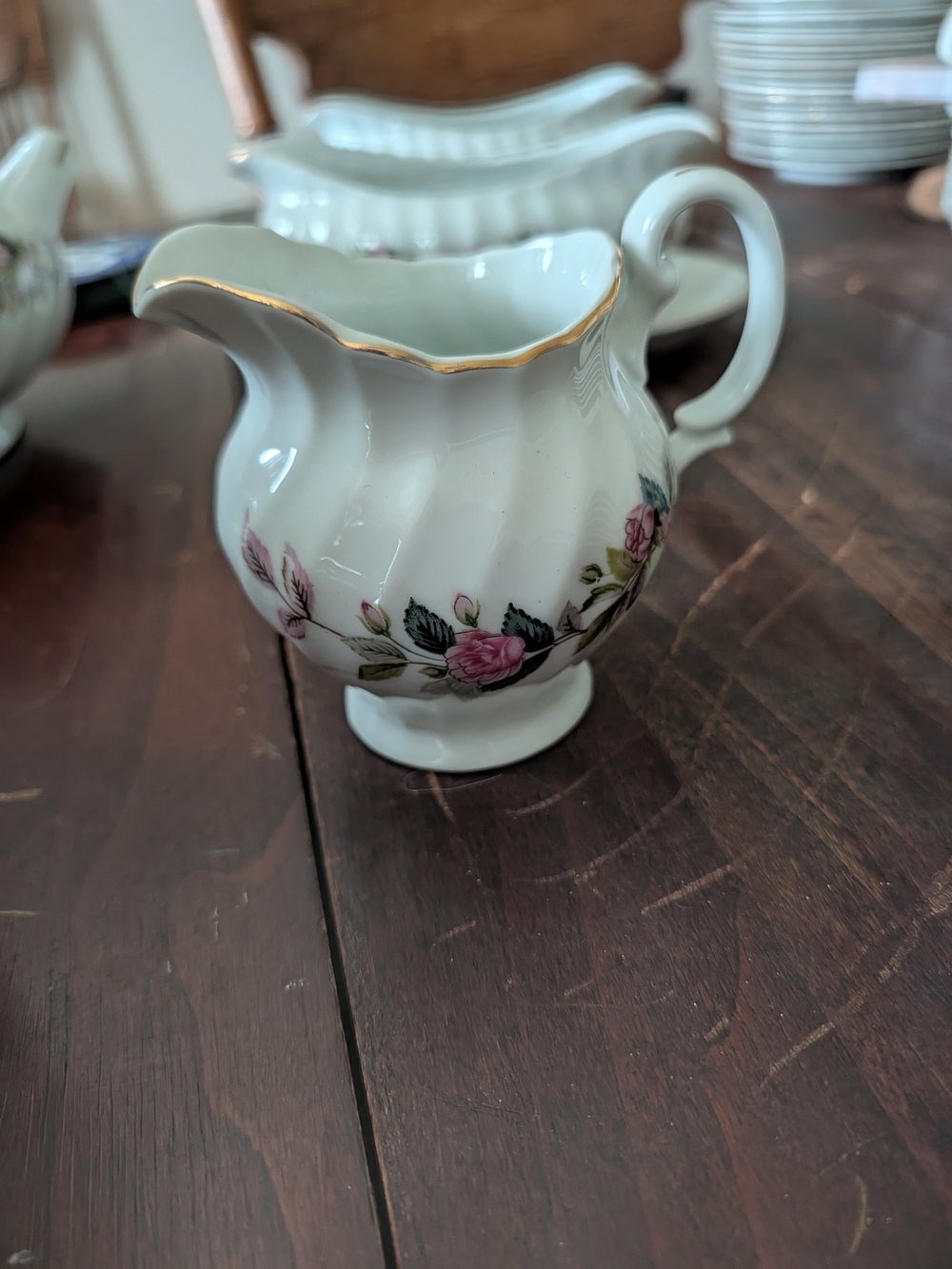 Classic White Porcelain Creamer with Pink Rose Floral Pattern and Gold Trim